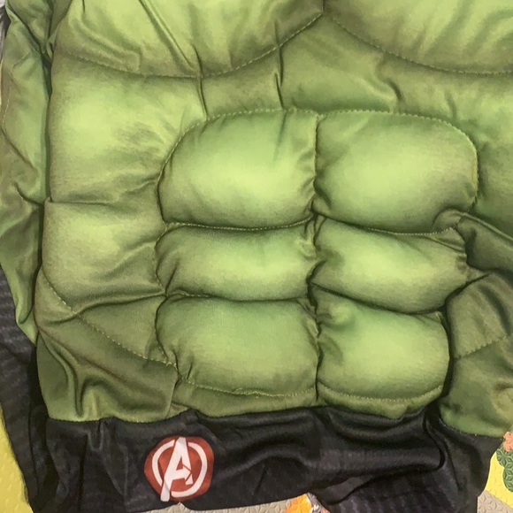 Avengers End Game Hulk Muscle Chest Child Halloween Costume With Bonus Gauntlet - Picture 4 of 5